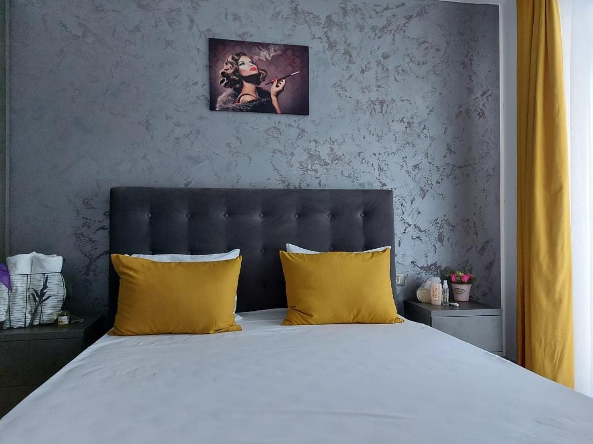 Helin Apartament By Alezzi N10 Navodari Dış mekan fotoğraf